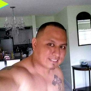 Meet your Posher, Eduardo